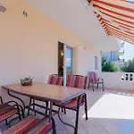 Apartamento In With Wifi Omiš